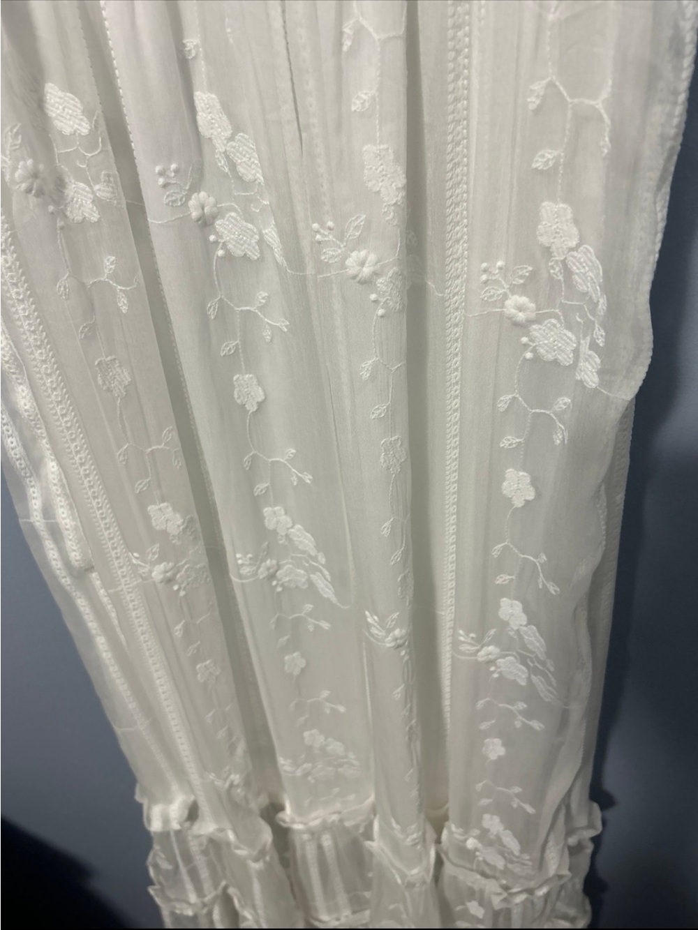 Aeom White Smocked Bodice Floral Embroidered Maxi Dress (NEW) - Picture 6 of 10